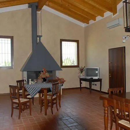Dei Rii Casa de Campo *